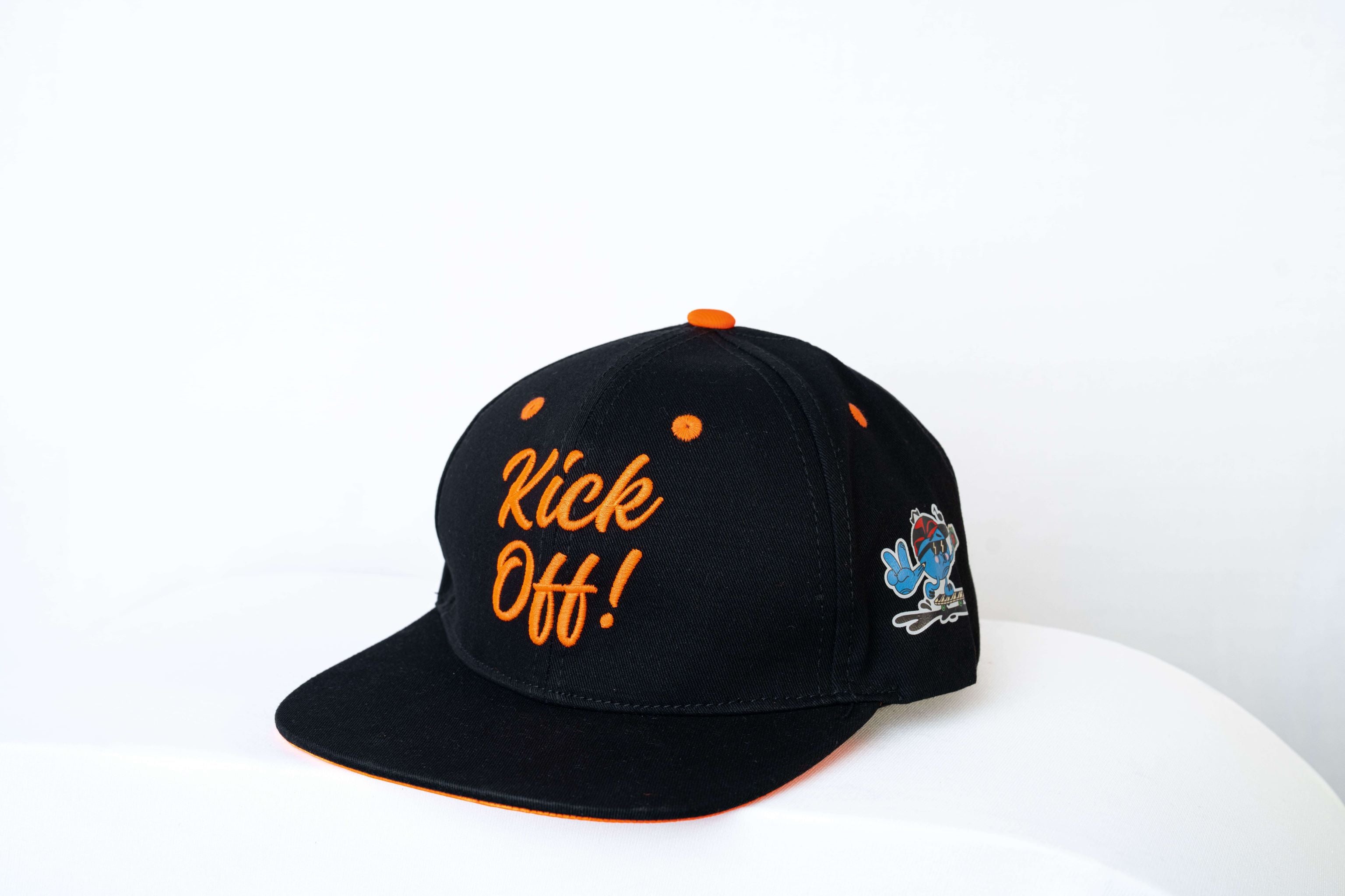 Kick off Snapback Orange