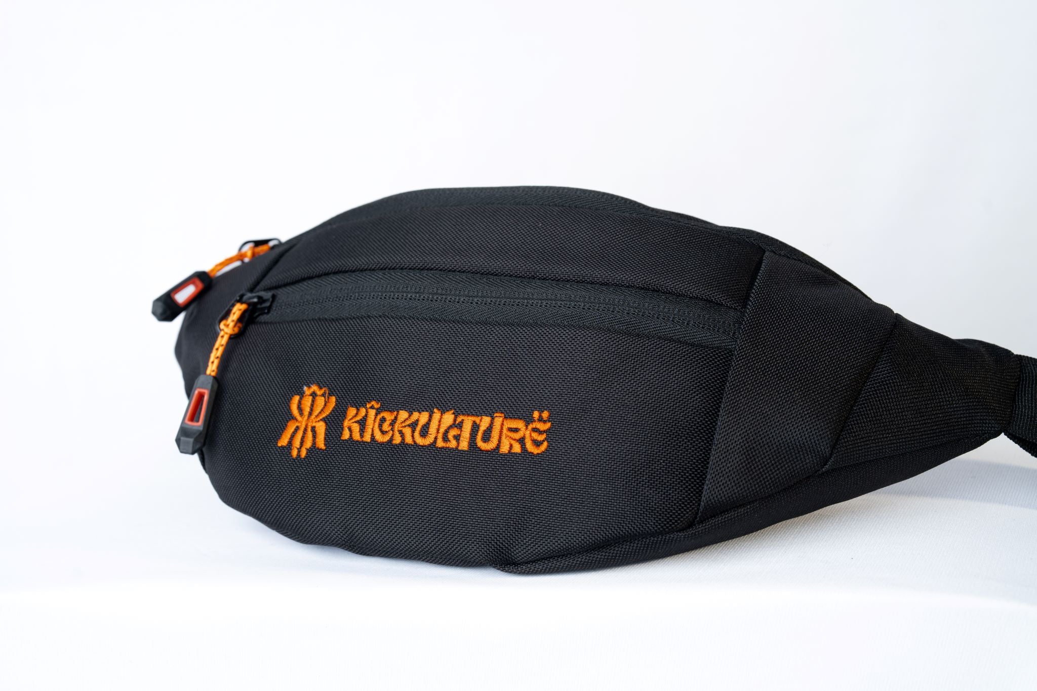 Simple Fanny pack Black